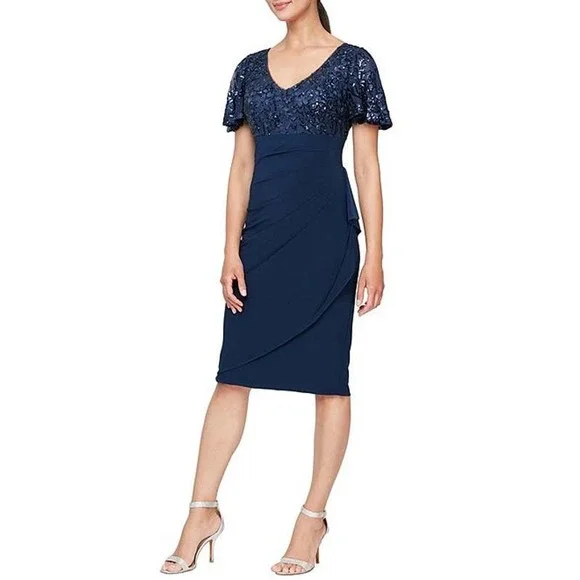 Alex Evenings Short V-Neck Empire Waist Sheath Dress in Navy